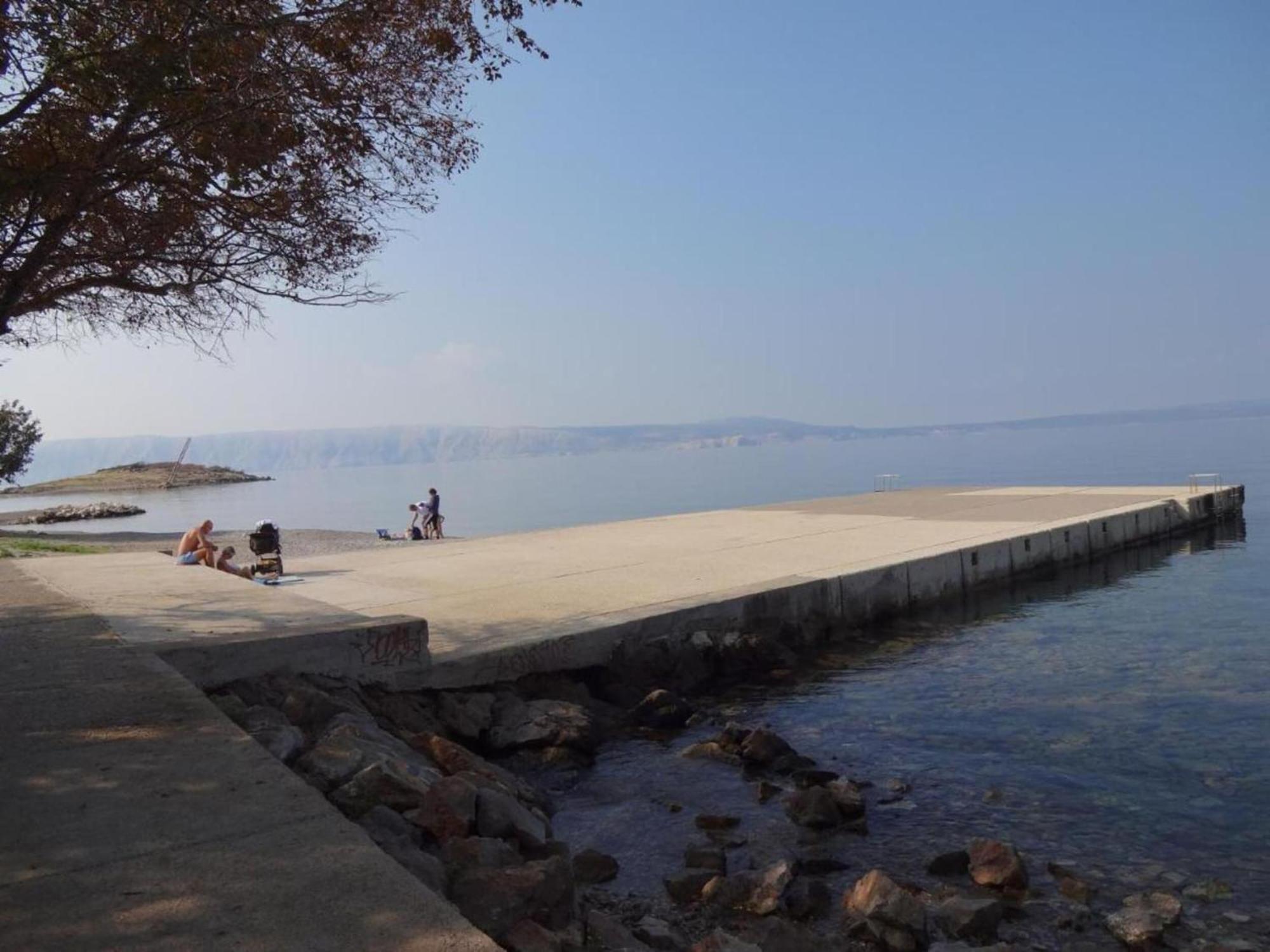 Charming In With Pool Apartment Makarska